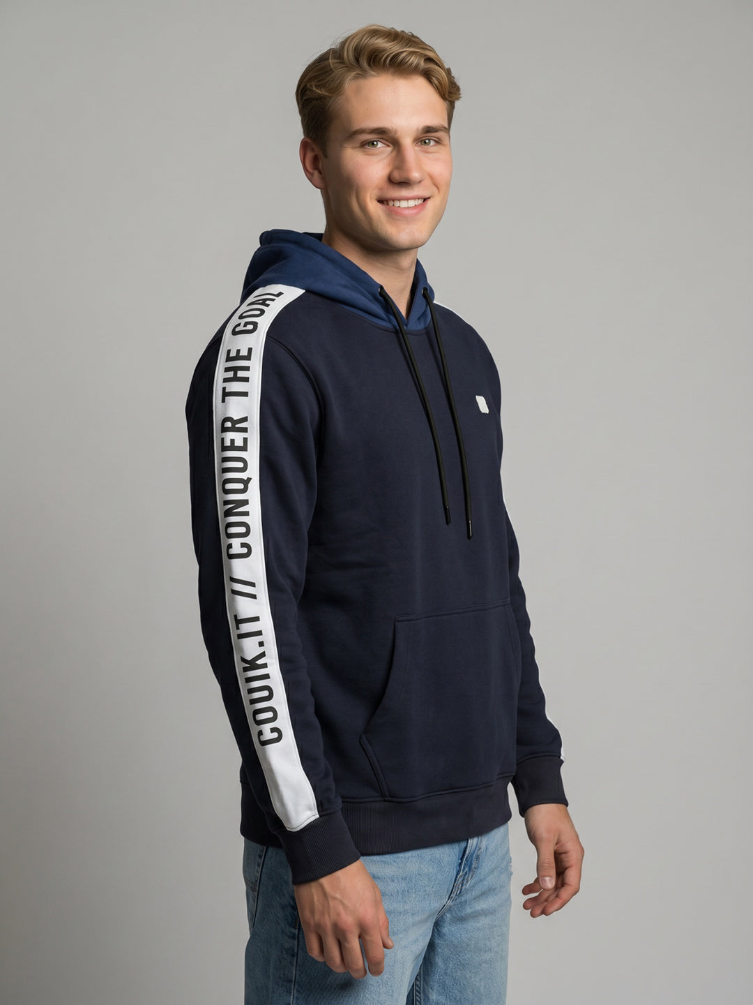 Rock.it Men Navy Blue Solid Hooded Full Sleeve Sweatshirt