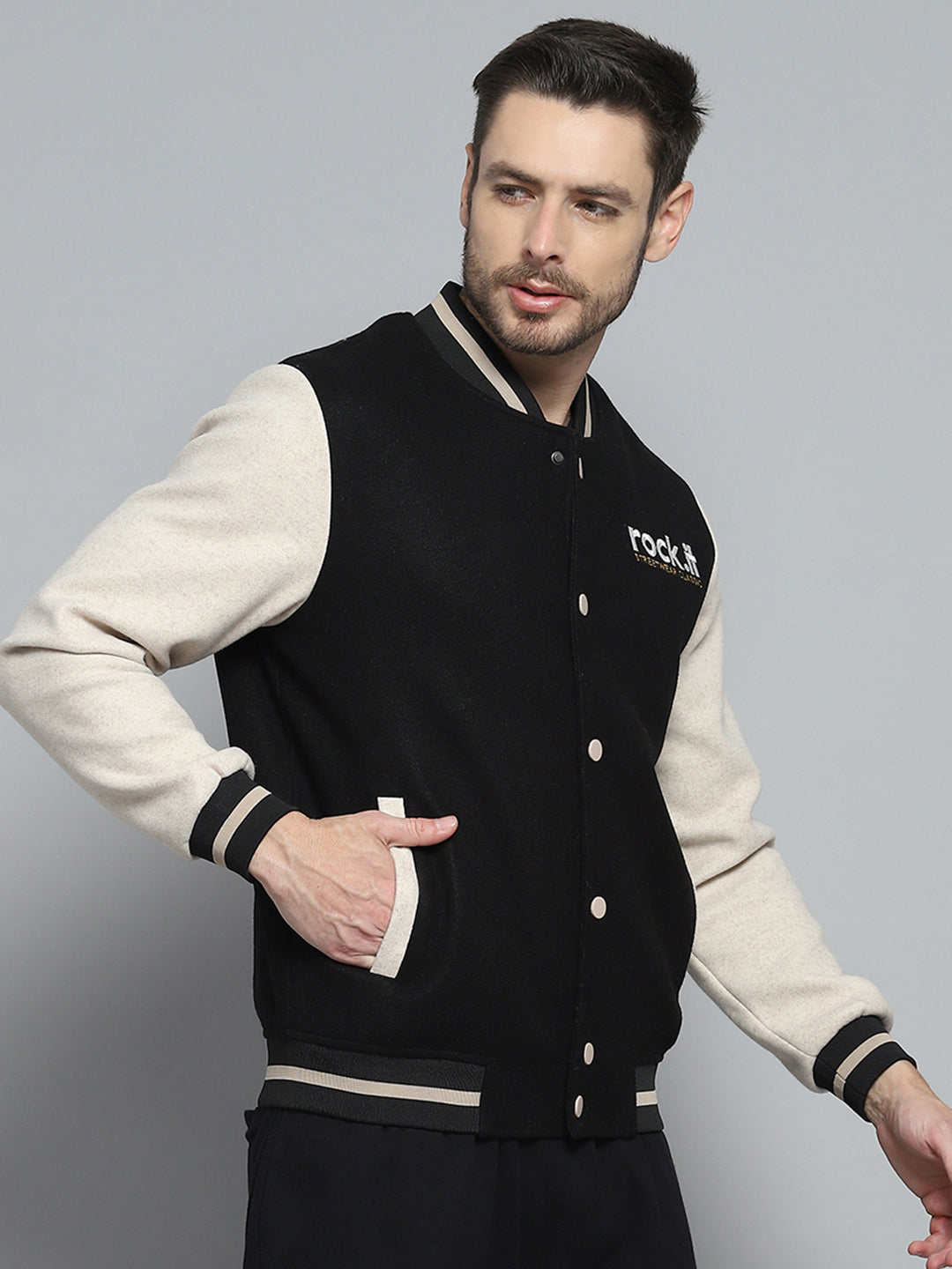 Rock.it Men Black Printed Band Collar Full Sleeve Sweatshirt