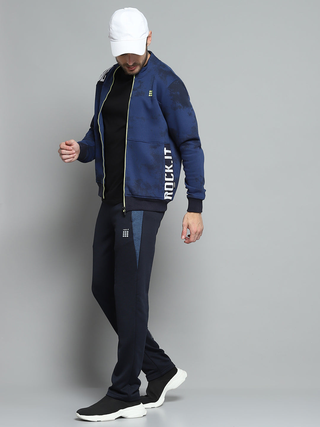 Rock.it Men Navy Blue Printed Mock Neck Full Sleeve Sweatshirt