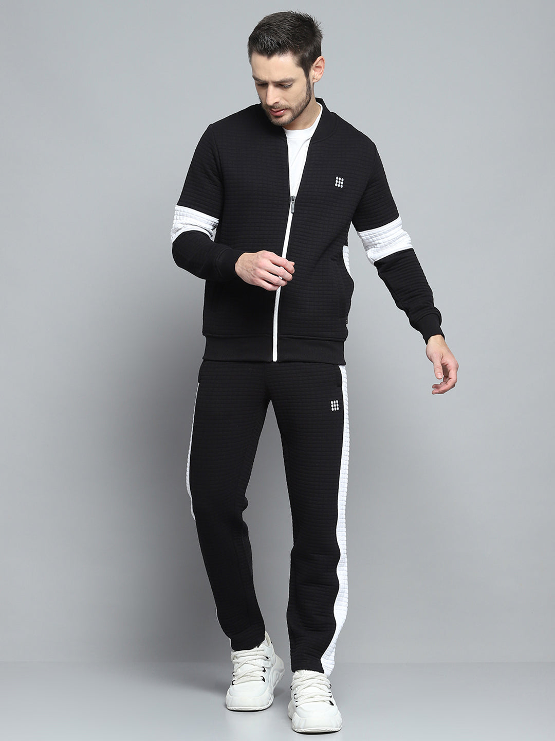 Rock.it Men Black Printed Round Neck Full Sleeve Winter Tracksuit