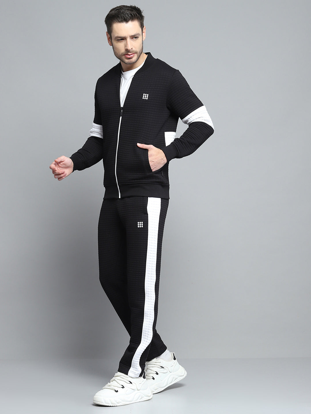 Rock.it Men Black Printed Round Neck Full Sleeve Winter Tracksuit