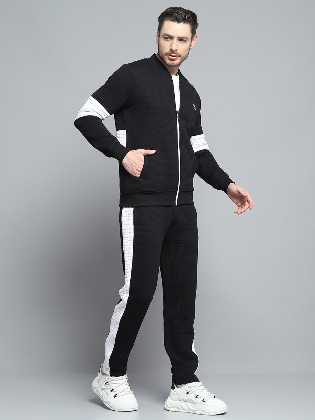 Rock.it Men Black Printed Round Neck Full Sleeve Winter Tracksuit