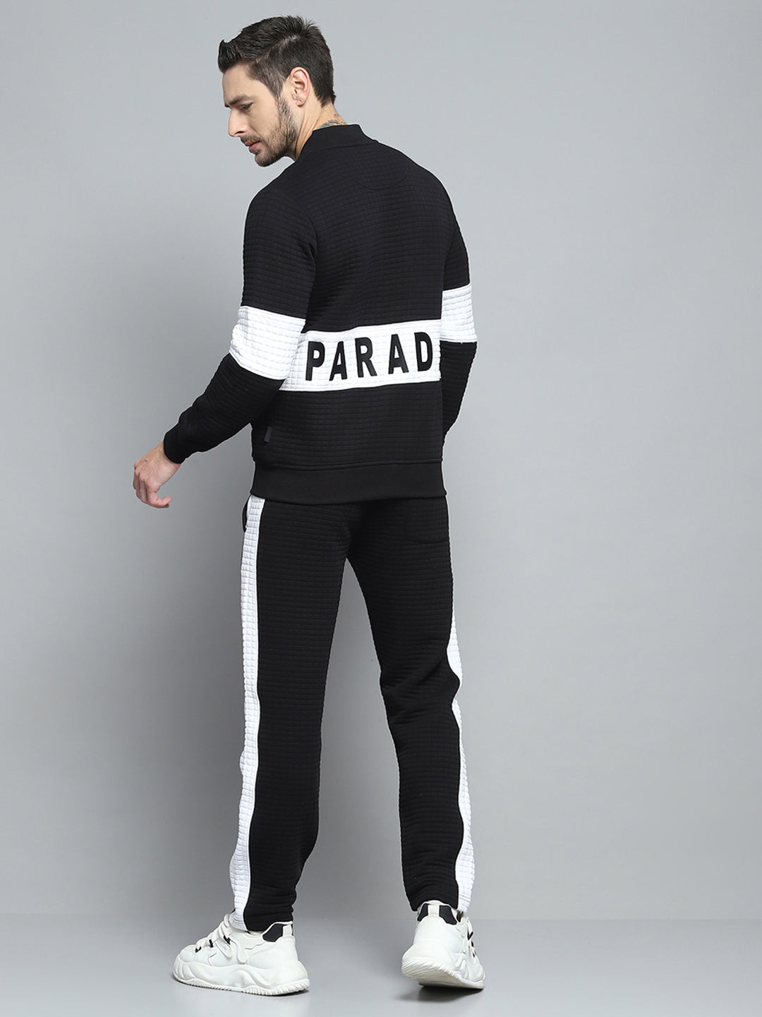 Rock.it Men Black Printed Round Neck Full Sleeve Winter Tracksuit