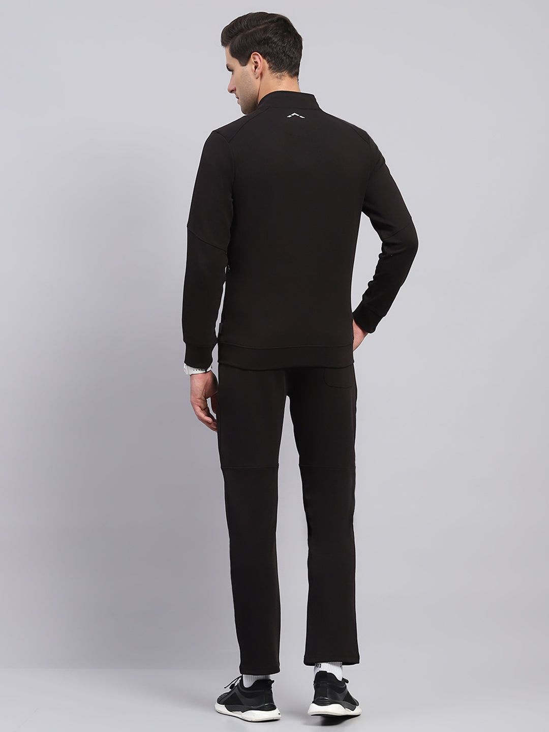 Rock.it Men Black Solid Round Neck Full Sleeve Winter Tracksuit