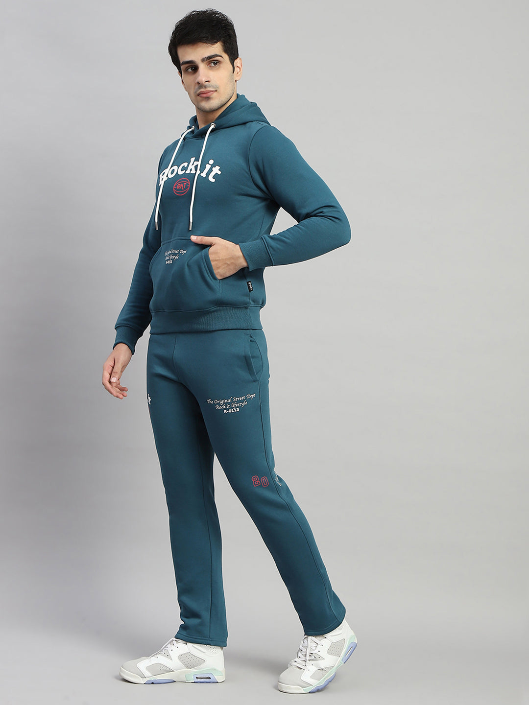 Rock.it Men Blue Printed Hooded Full Sleeve Winter Tracksuit