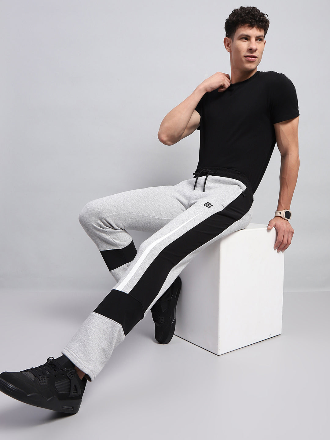 Rock.it Men Grey Solid Regular Fit Lower