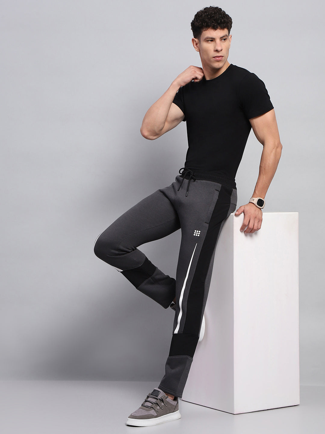 Rock.it Men Black Solid Regular Fit Lower