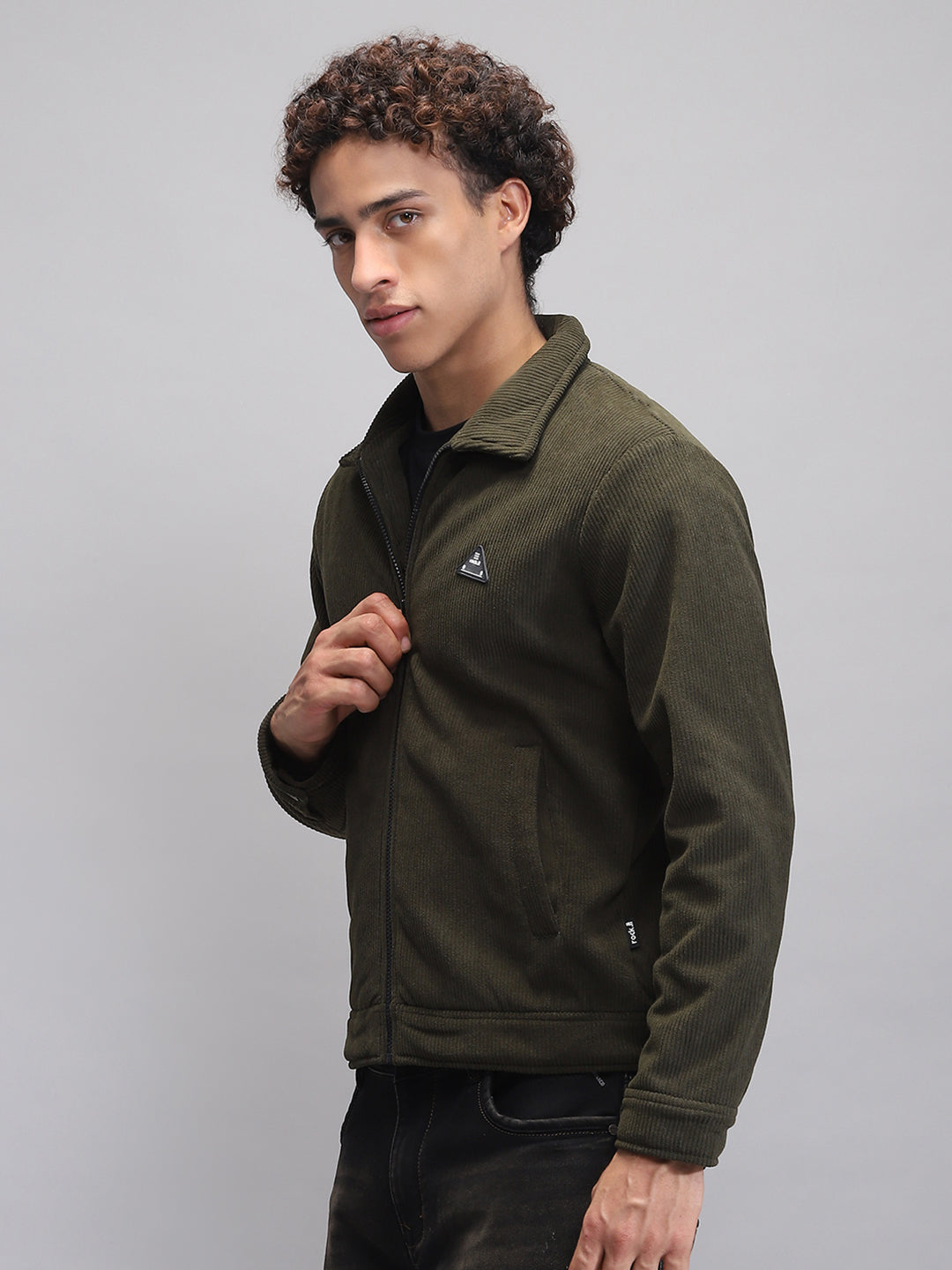 Rock.it Men Olive Solid Collar Full Sleeve Knitted Jacket