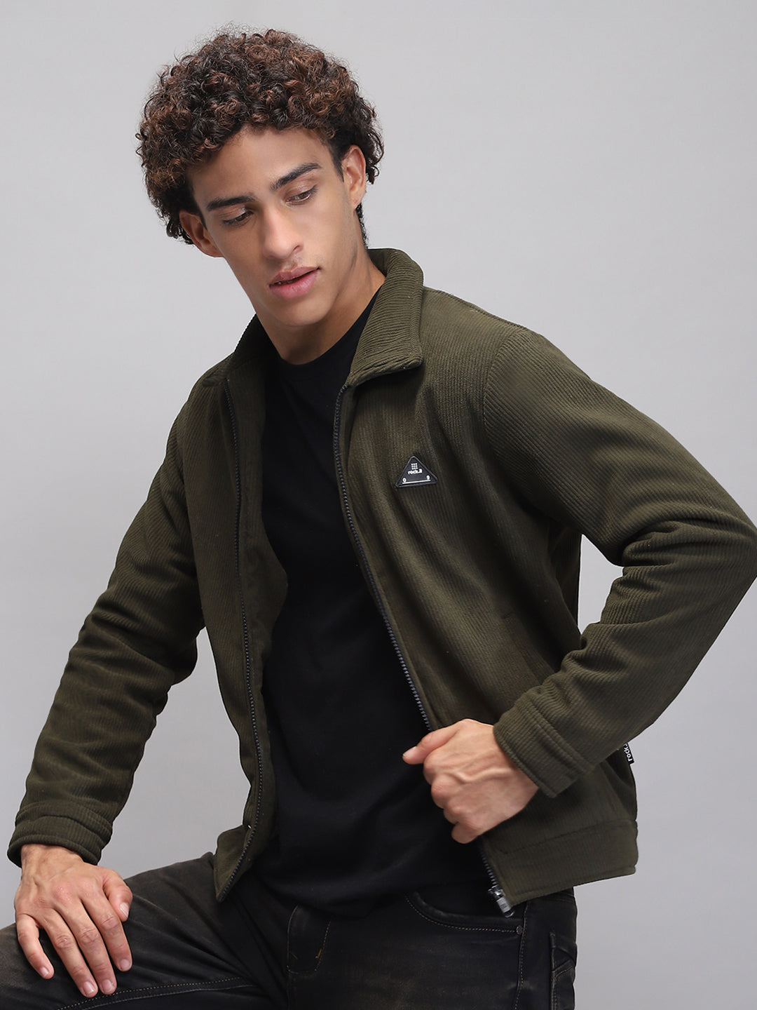 Rock.it Men Olive Solid Collar Full Sleeve Knitted Jacket