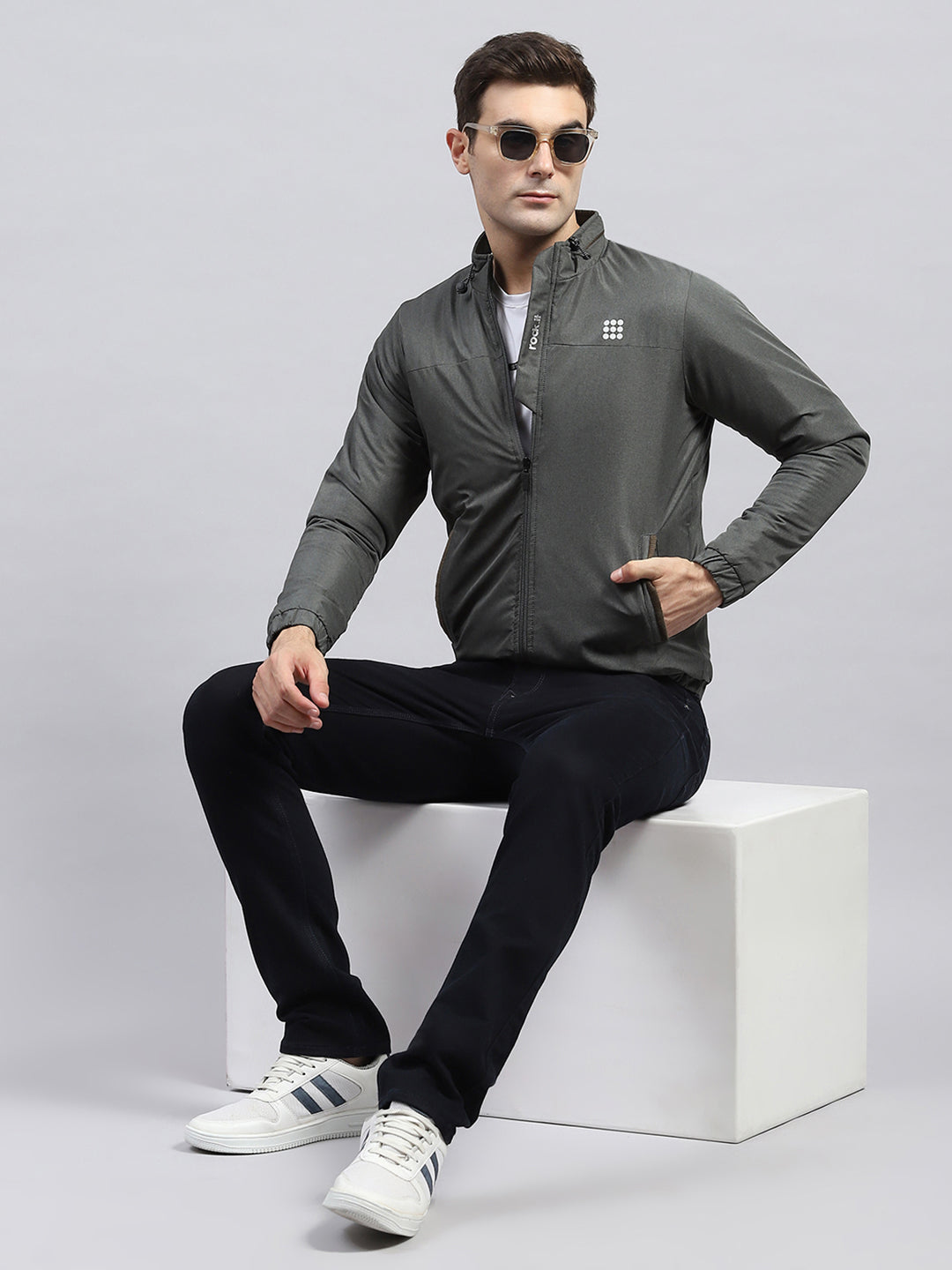 Rock.it Men Olive Solid Mock Neck Full Sleeve Jacket