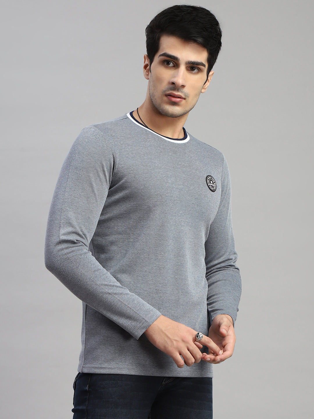 Rock.it Men Grey Solid Round Neck Full Sleeve T-Shirt