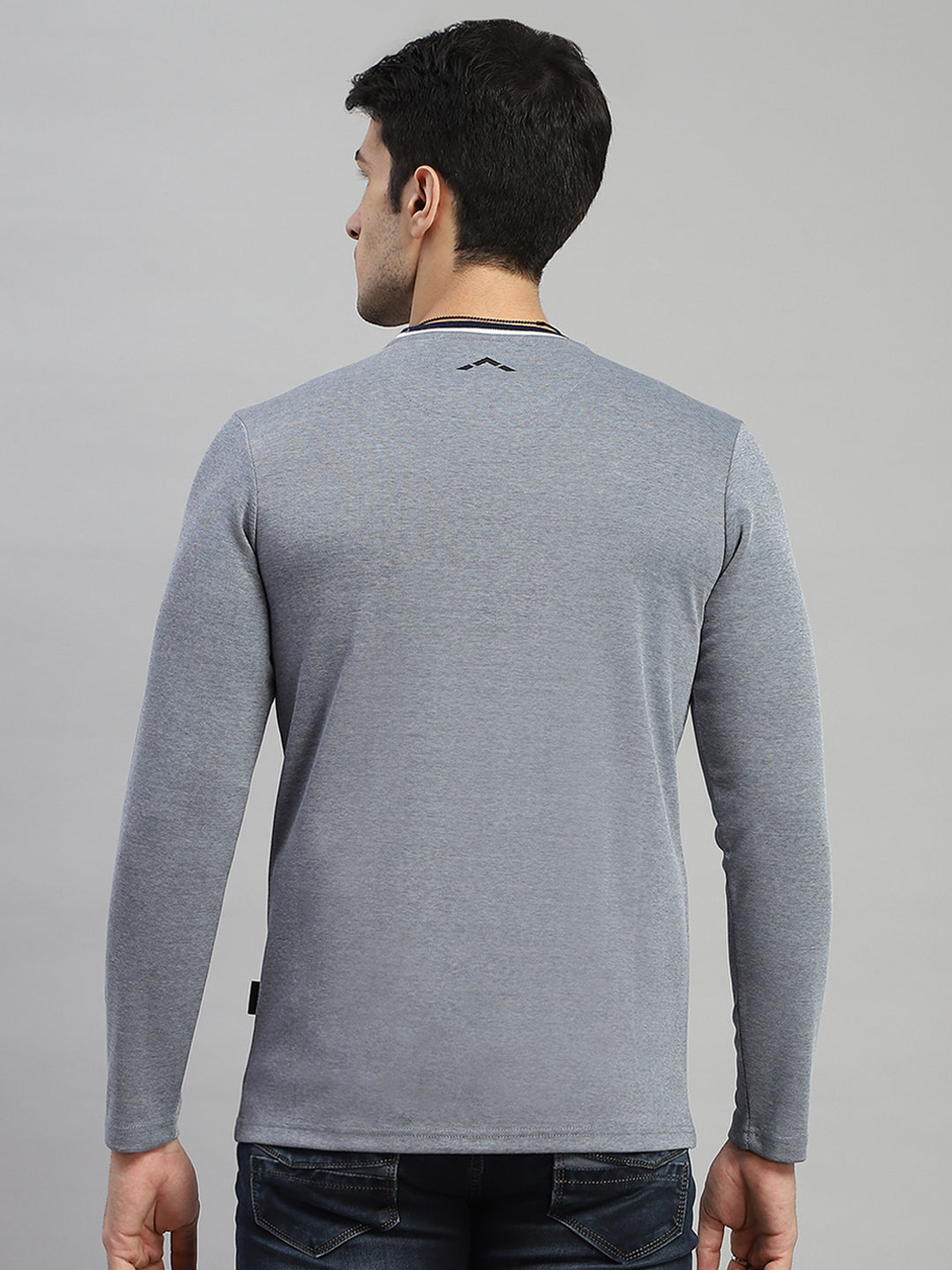 Rock.it Men Grey Solid Round Neck Full Sleeve T-Shirt