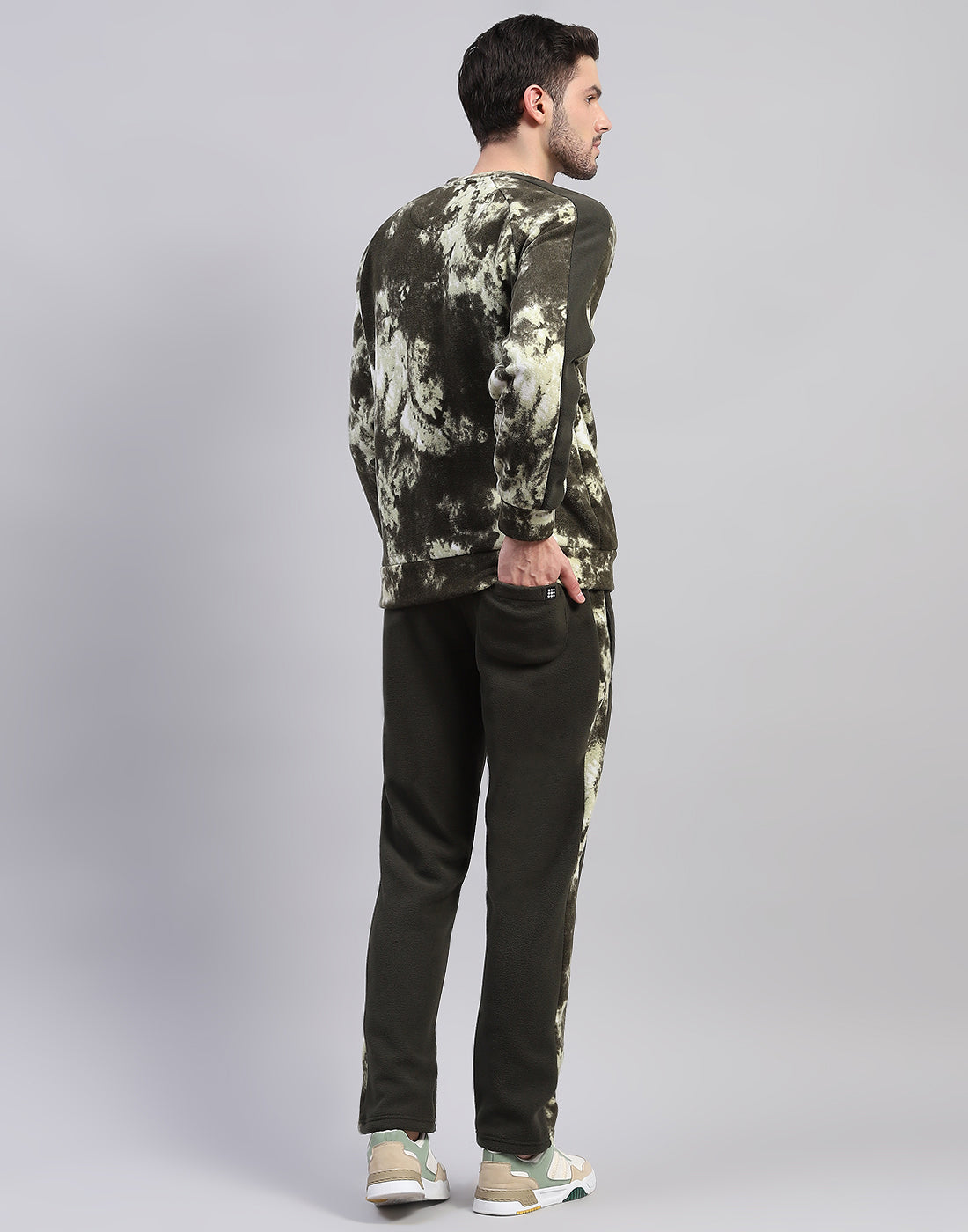 Rock.it Men Olive Printed Round Neck Full Sleeve Tracksuit