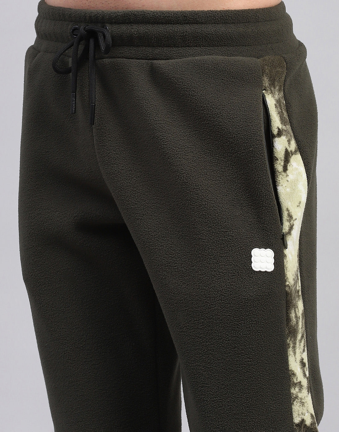 Rock.it Men Olive Printed Round Neck Full Sleeve Tracksuit