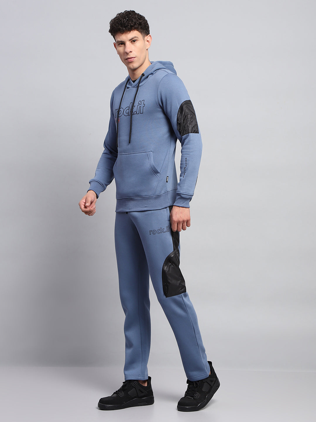 Rock.it Men Blue Printed Hooded Full Sleeve Winter Tracksuit