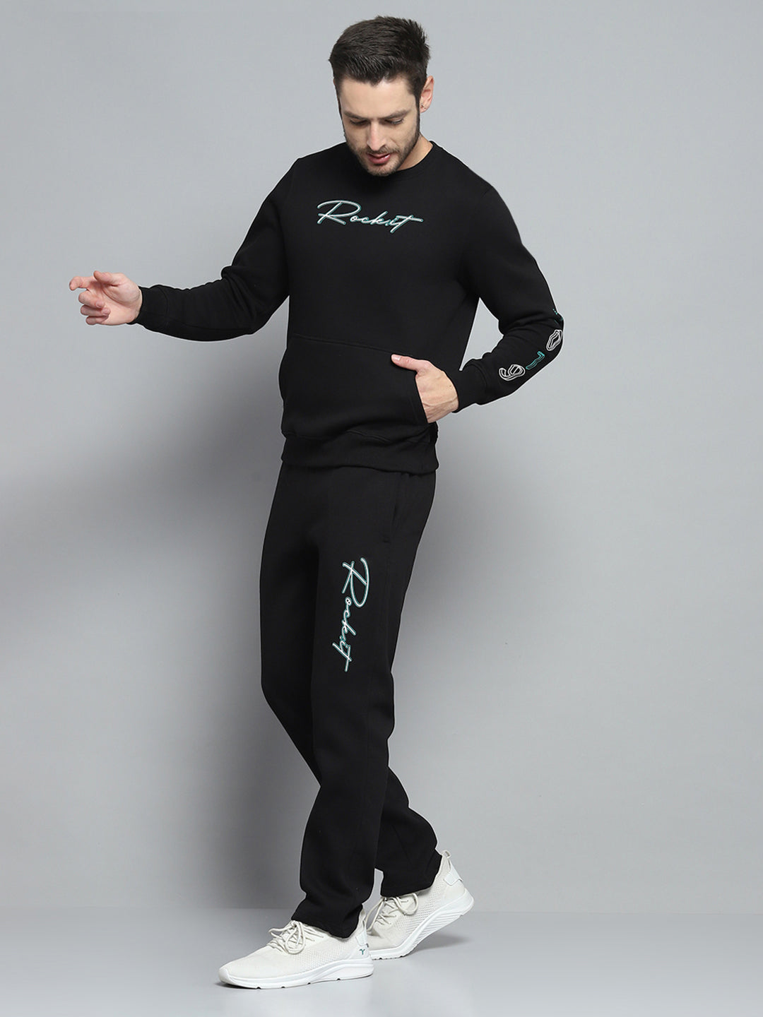 Rock.it Men Black Printed Round Neck Full Sleeve Winter Tracksuit