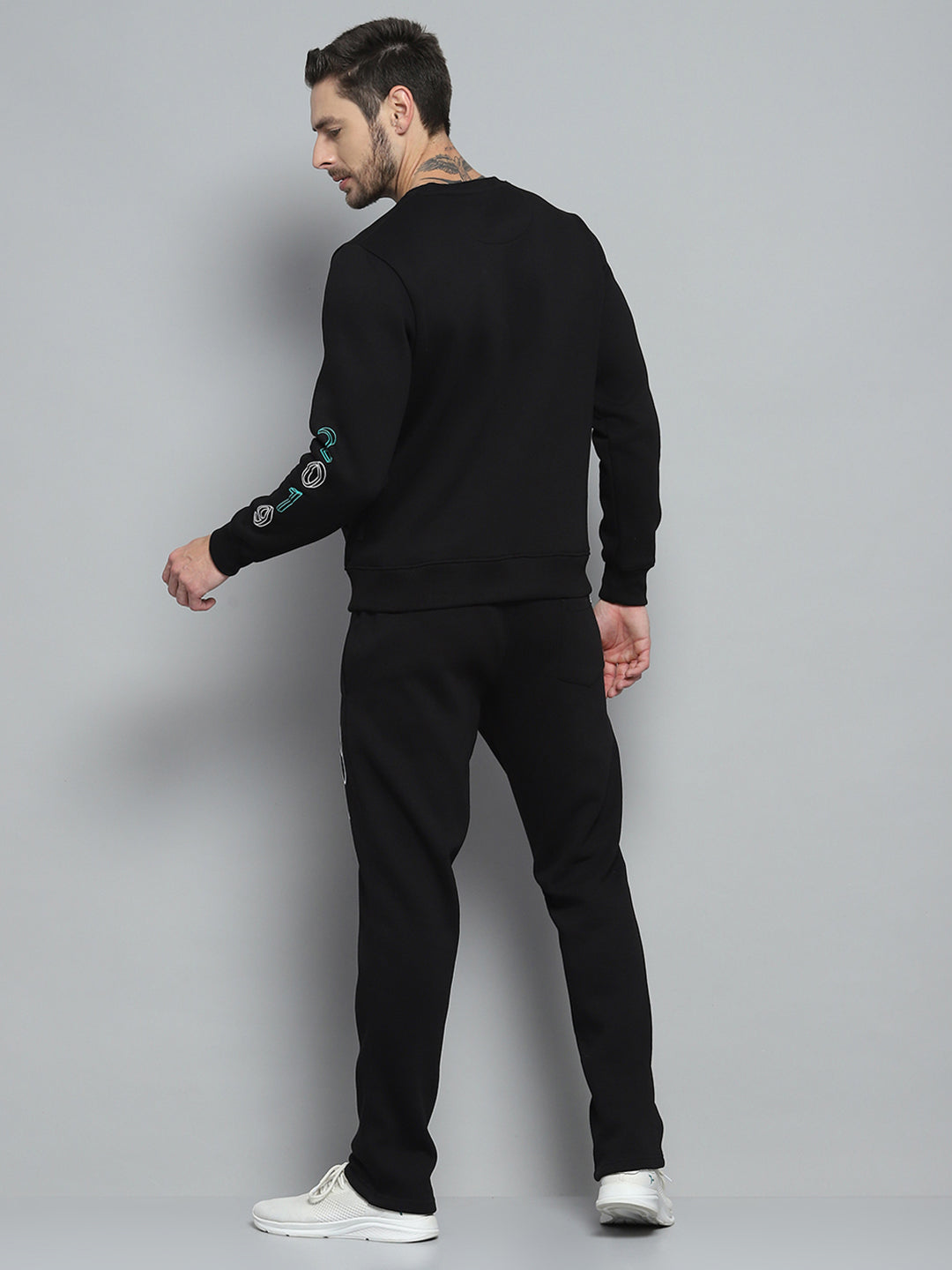 Rock.it Men Black Printed Round Neck Full Sleeve Winter Tracksuit