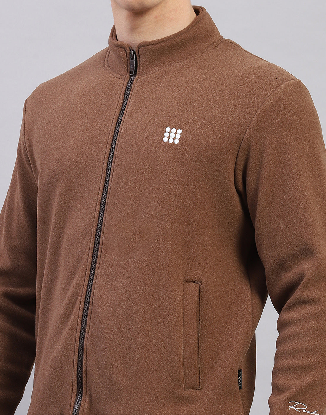 Rock.it Men Brown Solid Round Neck Full Sleeve Sweatshirt