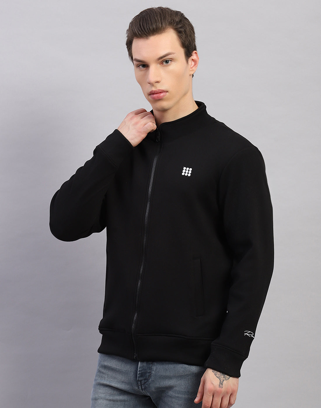 Rock.it Men Black Solid Round Neck Full Sleeve Sweatshirt
