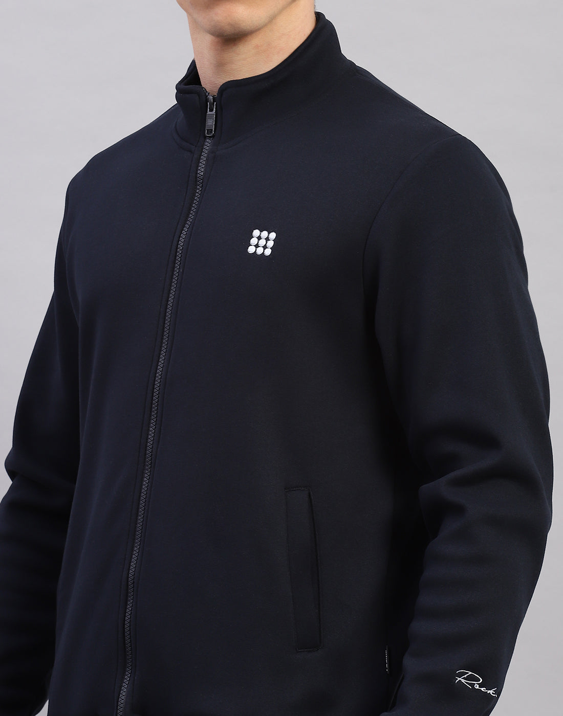 Rock.it Men Navy Blue Solid Round Neck Full Sleeve Sweatshirt