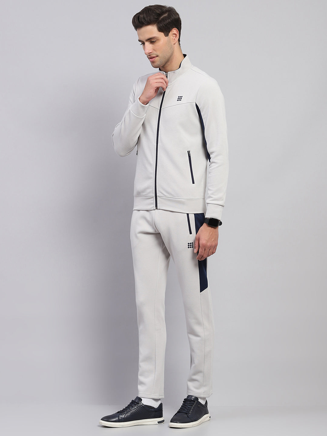 Rock.it Men Grey Solid Mock Neck Full Sleeve Winter Tracksuit