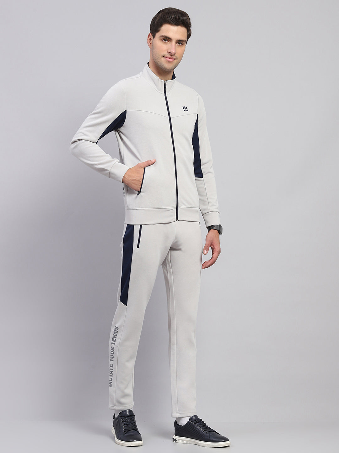 Rock.it Men Grey Solid Mock Neck Full Sleeve Winter Tracksuit