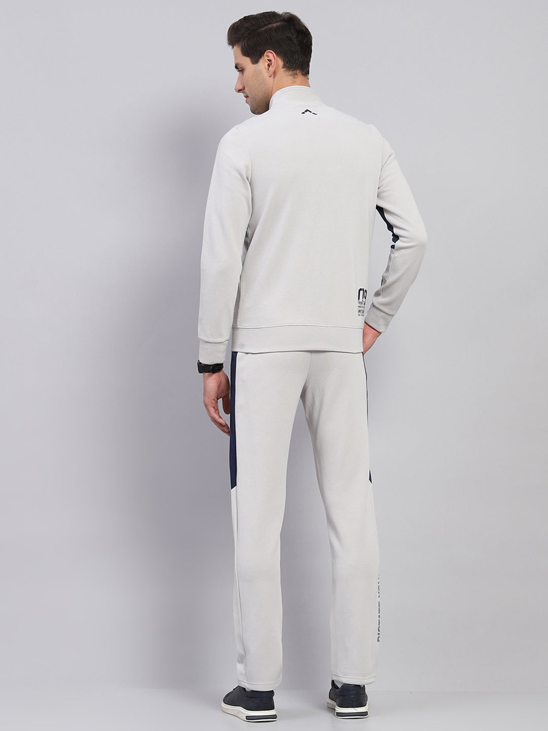 Rock.it Men Grey Solid Mock Neck Full Sleeve Winter Tracksuit