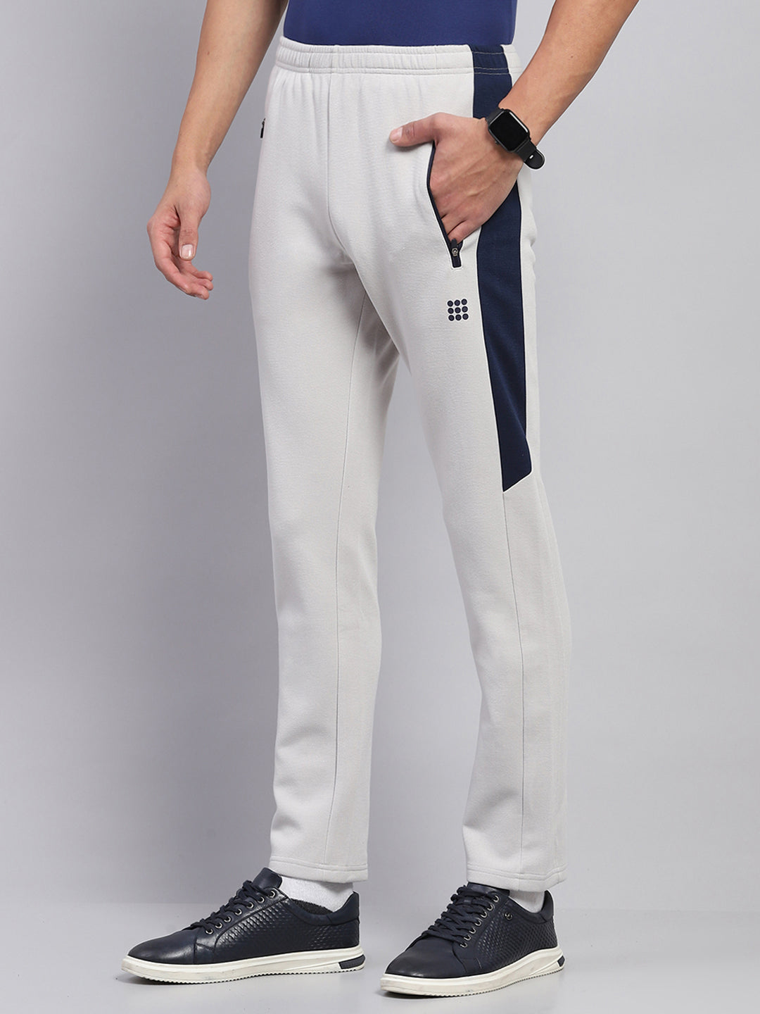 Rock.it Men Grey Solid Mock Neck Full Sleeve Winter Tracksuit