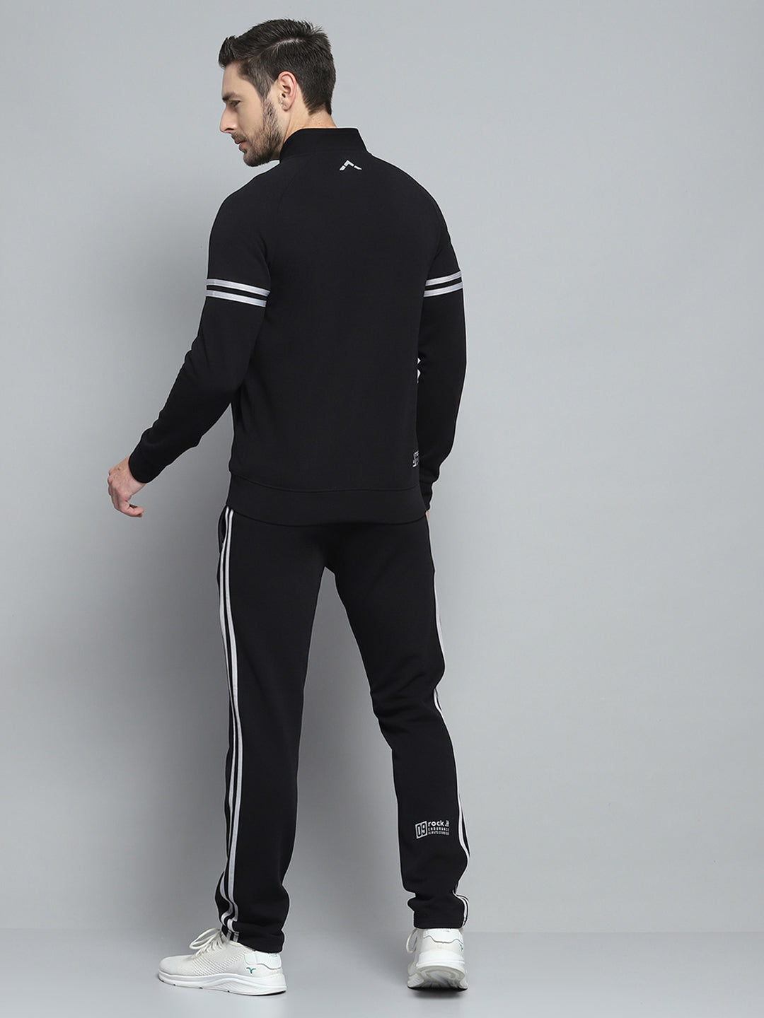 Rock.it Men Black Printed Mock Neck Full Sleeve Winter Tracksuit