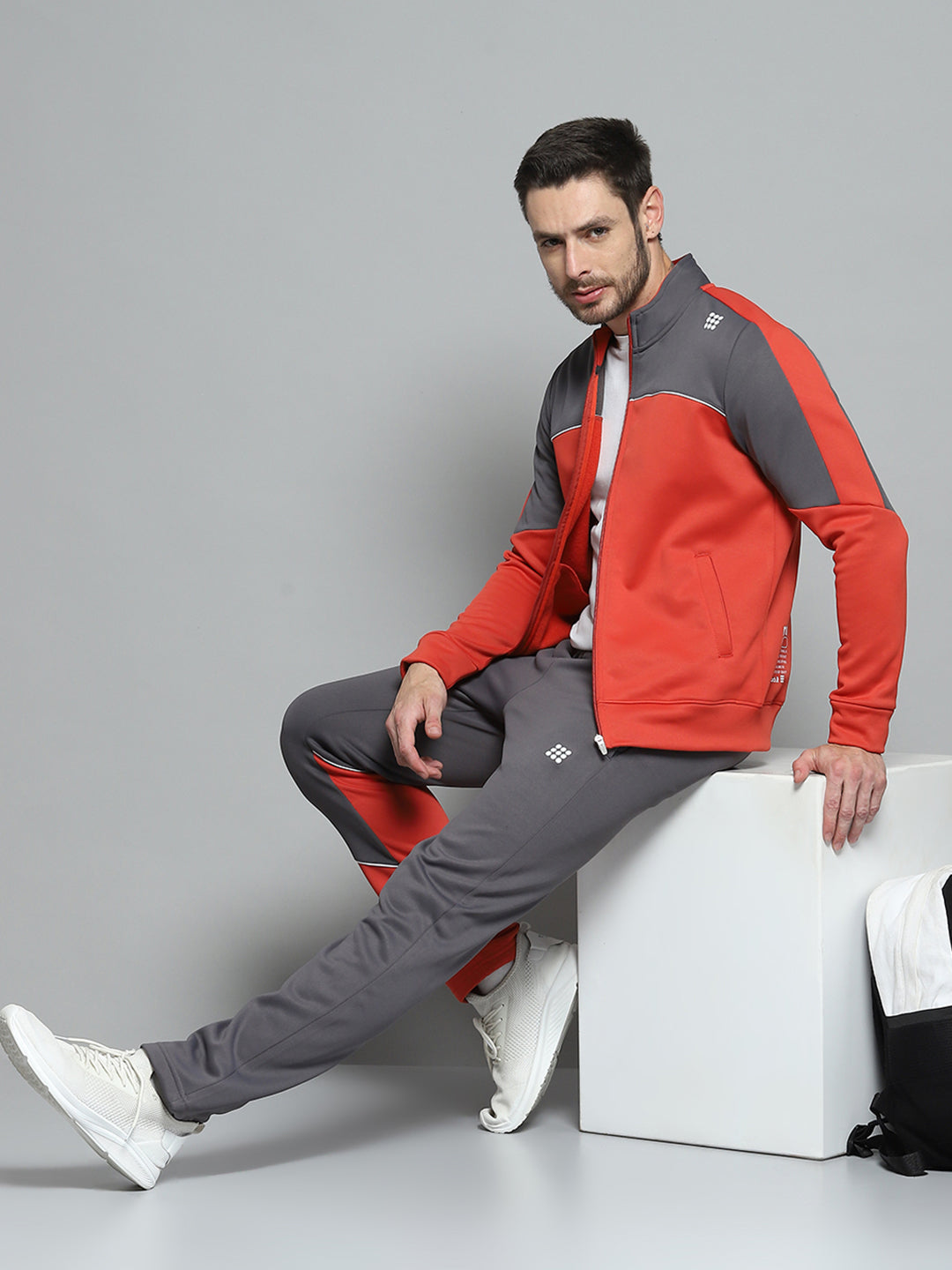 Rock.it Men Red Printed Mock Neck Full Sleeve Winter Tracksuit