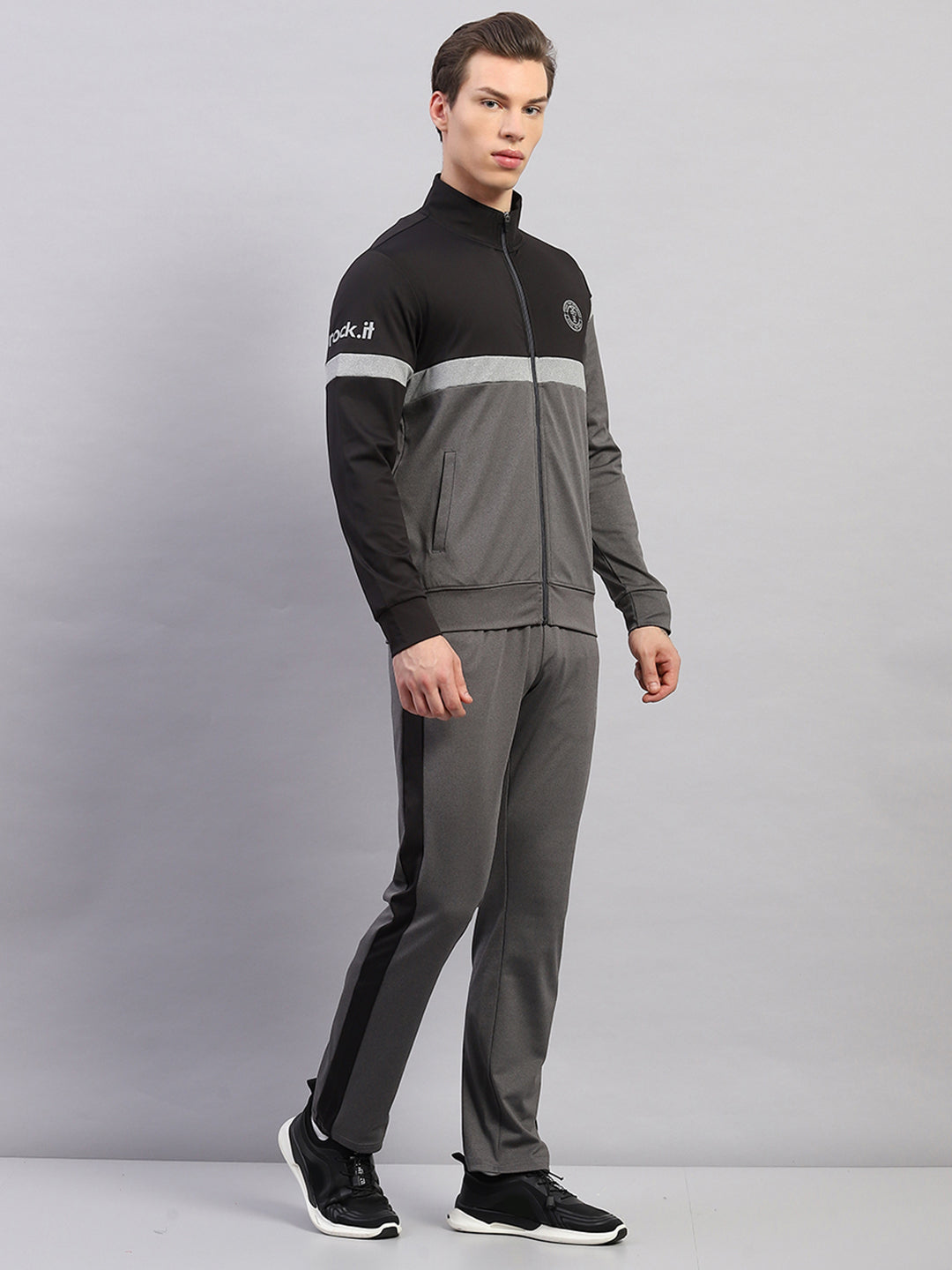 Rock.it Men Grey Printed Round Neck Full Sleeve Winter Tracksuit