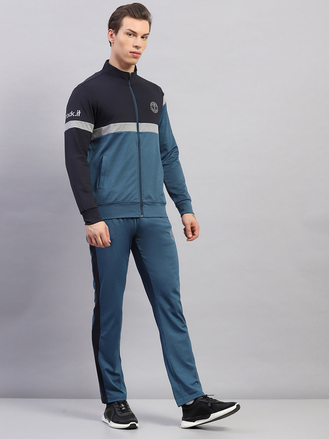 Rock.it Men Teal Blue Printed Round Neck Full Sleeve Winter Tracksuit