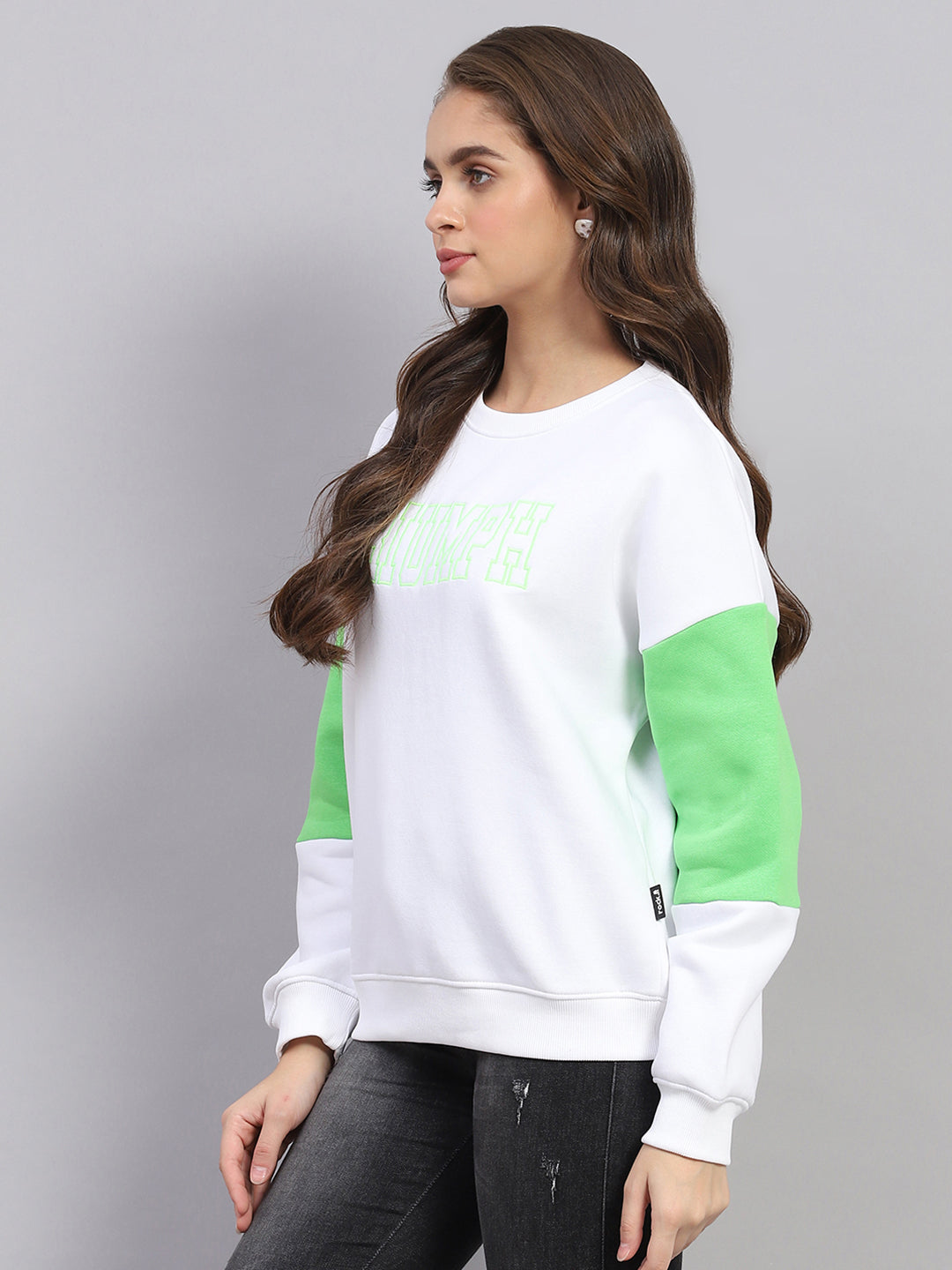 Rock.it Women White Printed Round Neck Full Sleeve Sweatshirt