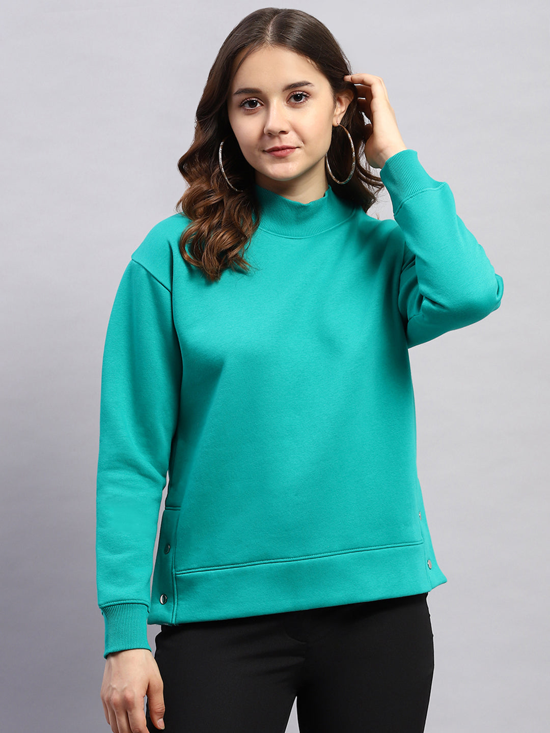 Rock.it Women Green Solid High Neck Full Sleeve Sweatshirt