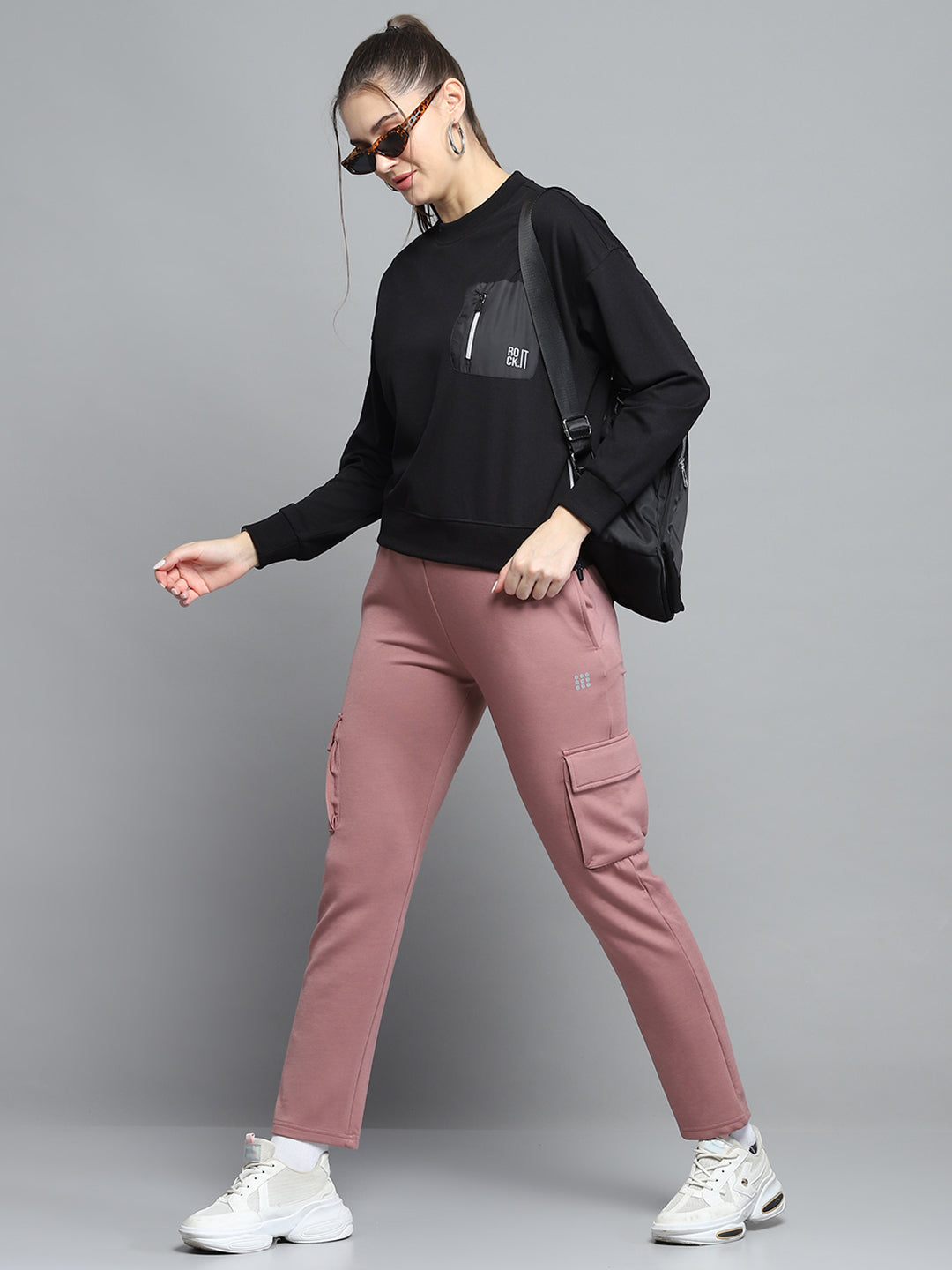 Rock.it Women Black Printed Round Neck Full Sleeve Sweatshirt