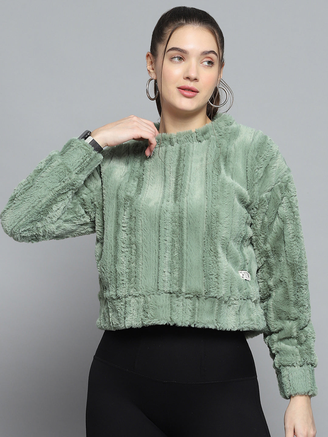 Rock.it Women Green Solid Round Neck Full Sleeve Sweatshirt