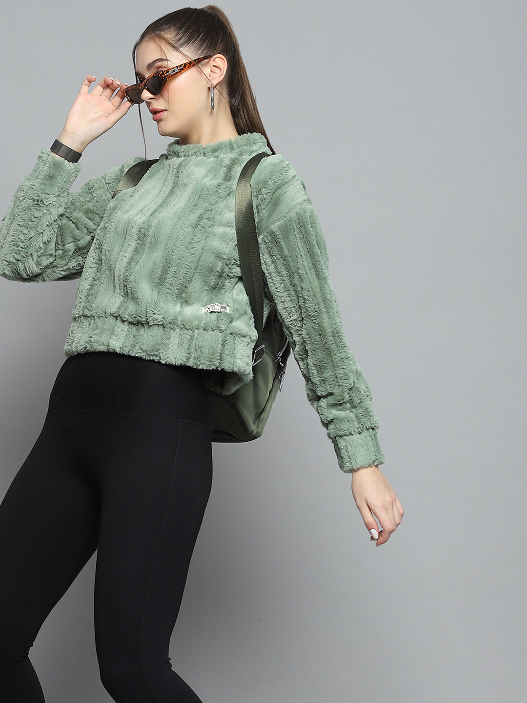Rock.it Women Green Solid Round Neck Full Sleeve Sweatshirt