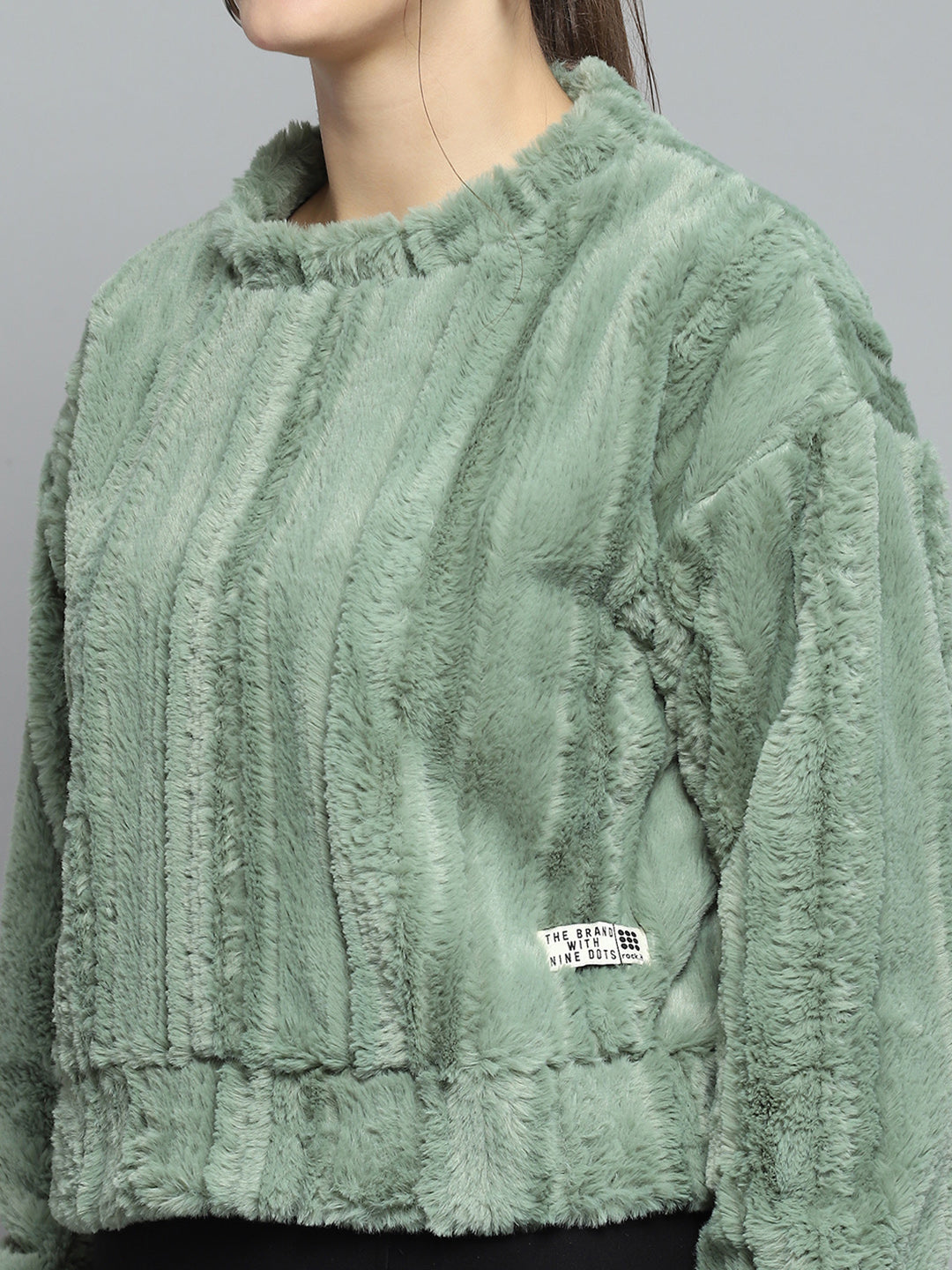 Rock.it Women Green Solid Round Neck Full Sleeve Sweatshirt