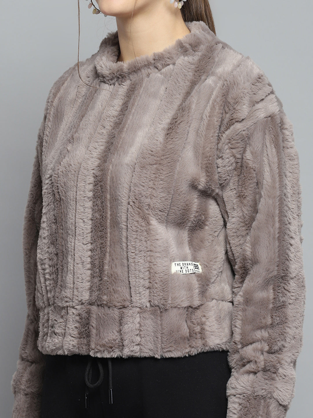 Rock.it Women Grey Solid Round Neck Full Sleeve Sweatshirt