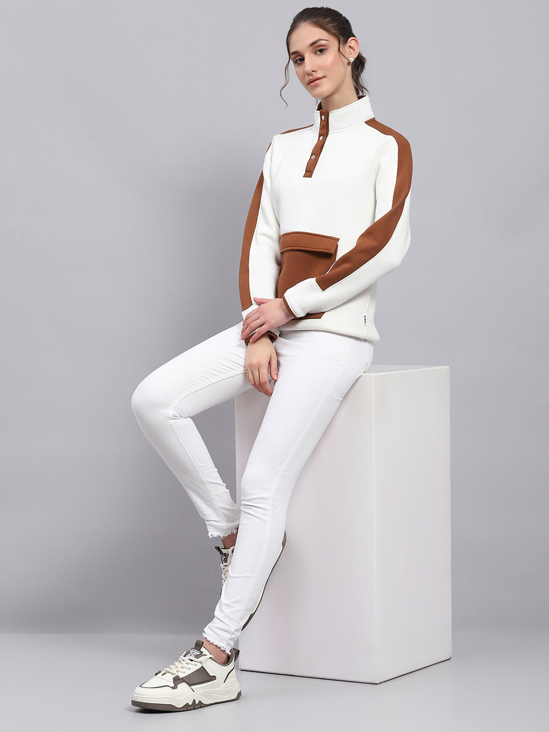 Rock.it Women White Solid Mock Neck Full Sleeve Sweatshirt