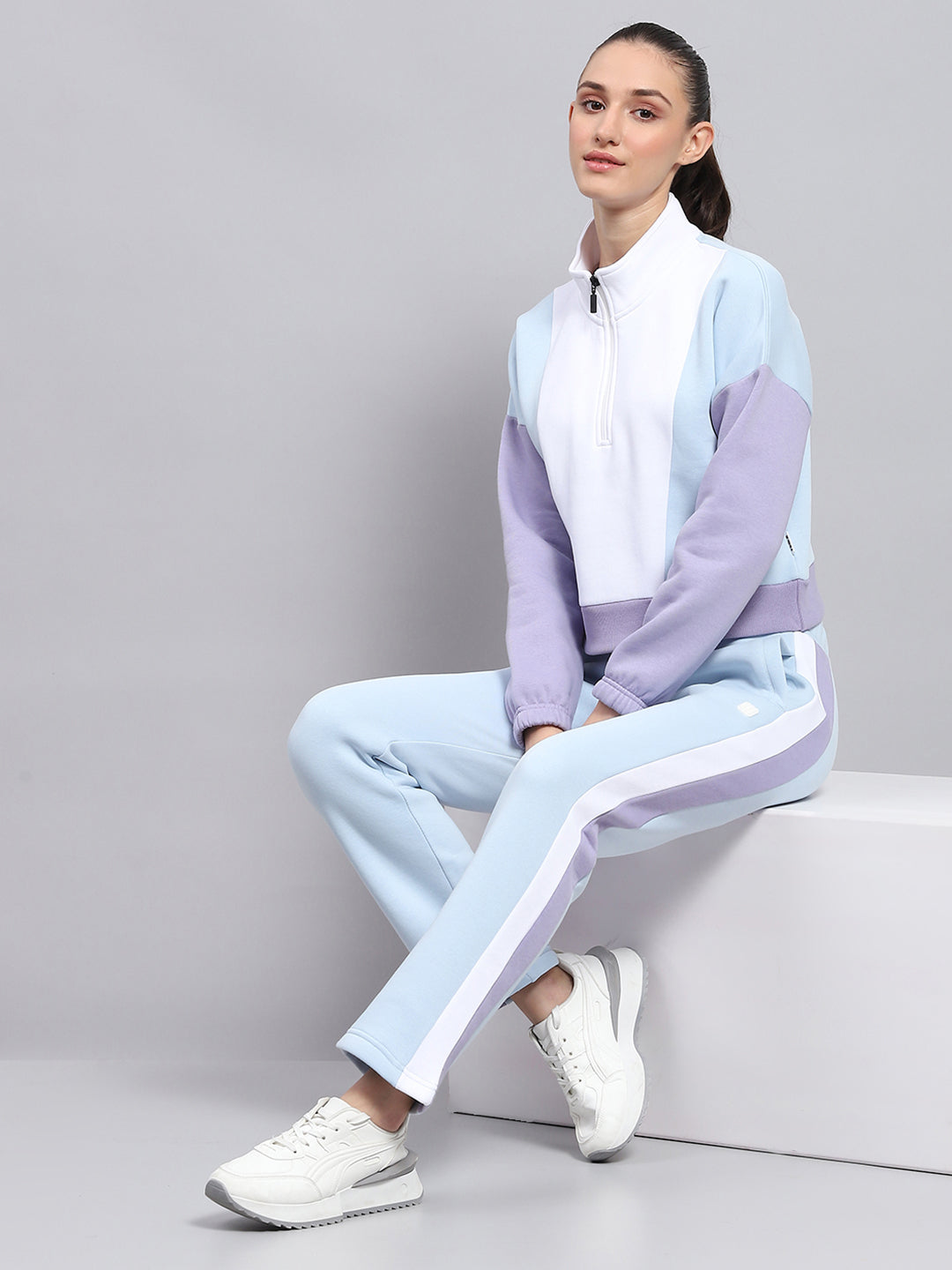Rock.it Women Blue Solid Mock Neck Full Sleeve Tracksuit