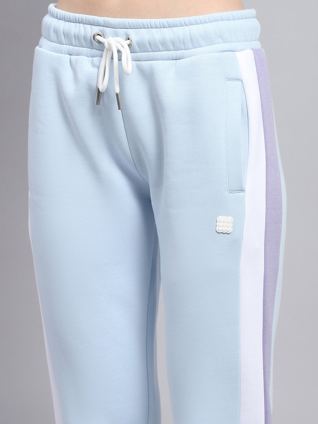 Rock.it Women Blue Solid Mock Neck Full Sleeve Tracksuit