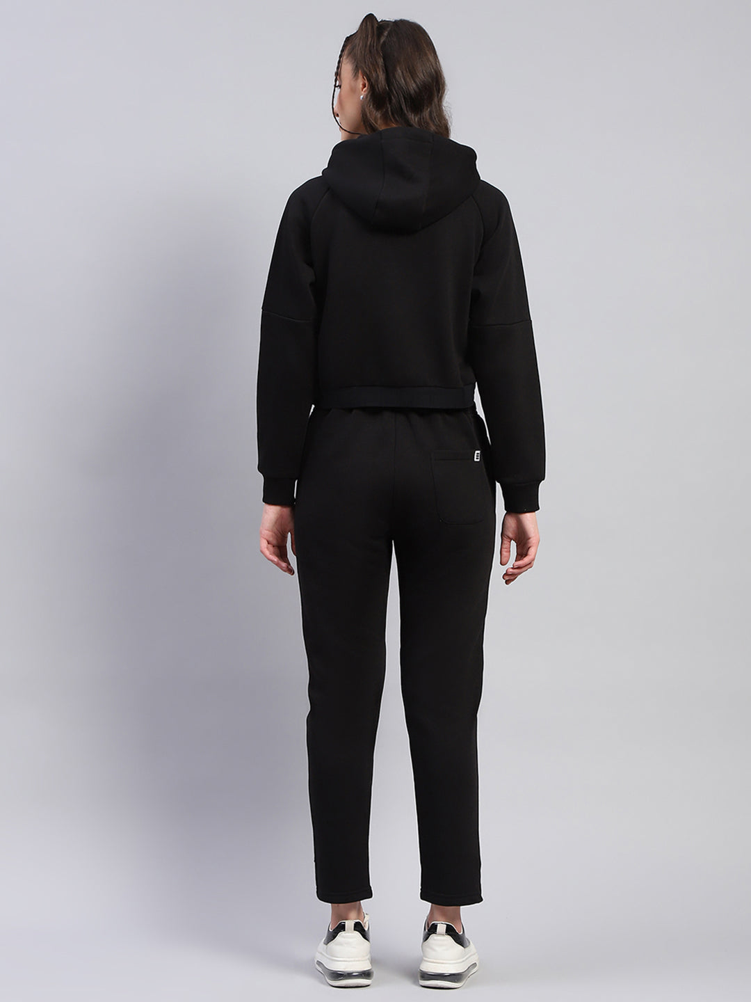 Rock.it Women Black Solid Hooded Full Sleeve Tracksuit