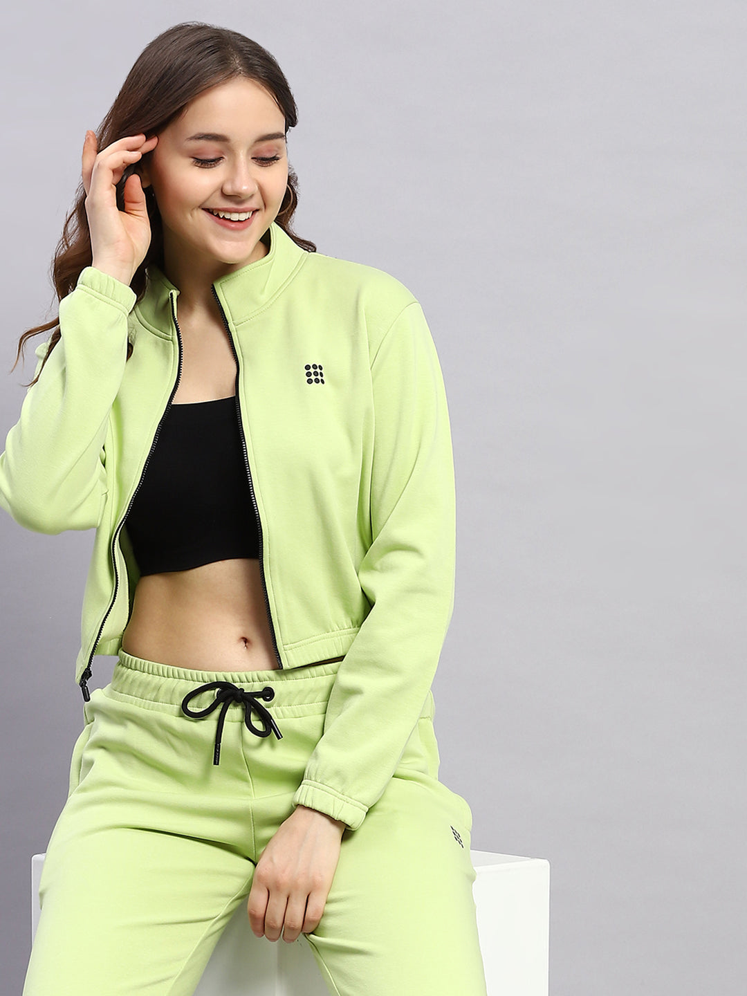 Rock.it Women Green Solid Mock Neck Full Sleeve Tracksuit