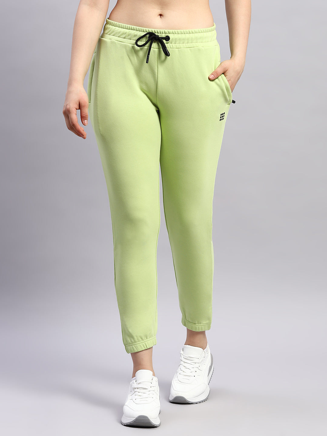 Rock.it Women Green Solid Mock Neck Full Sleeve Tracksuit