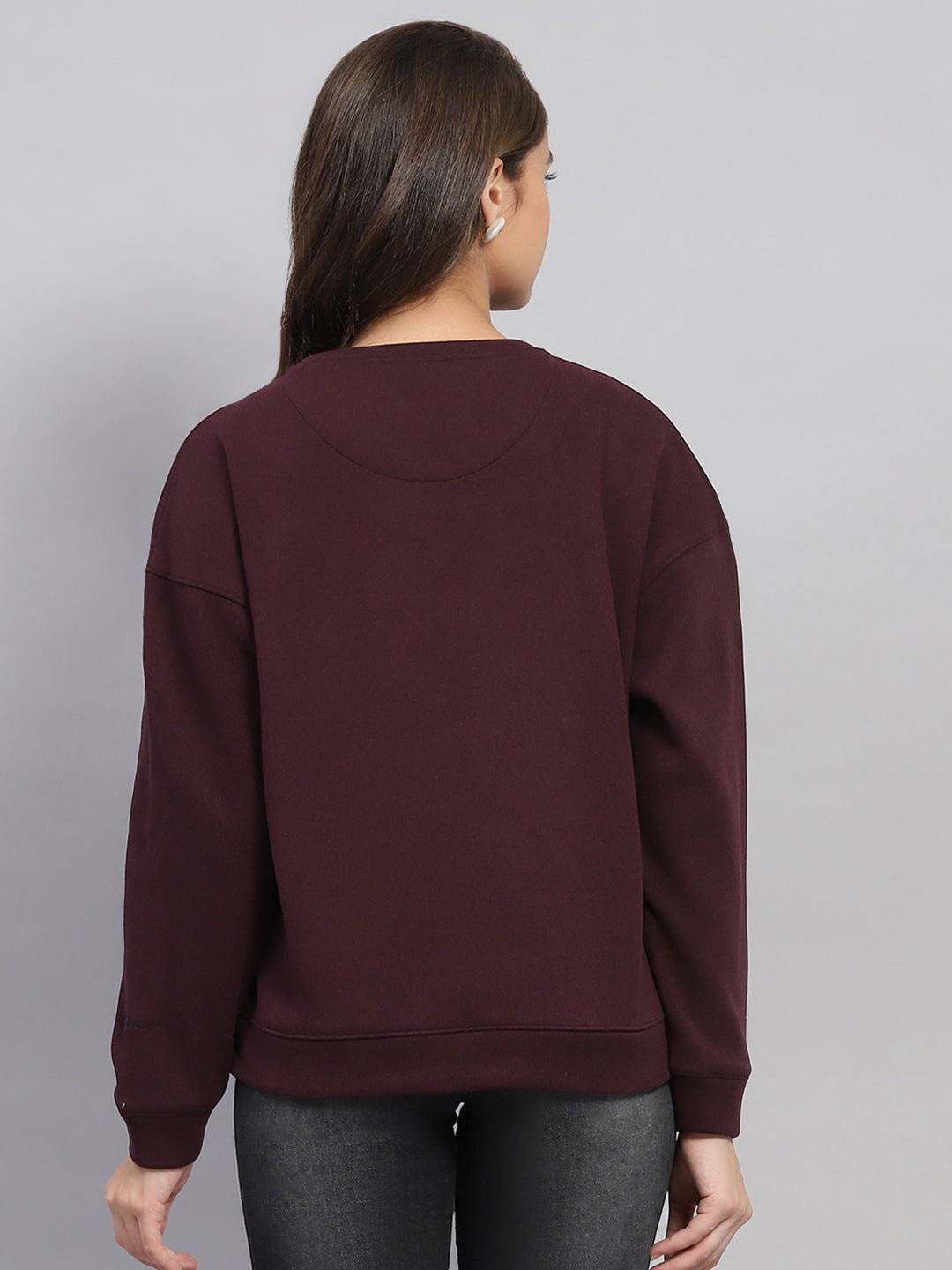 Rock.it Women Maroon Solid Round Neck Full Sleeve Sweatshirt
