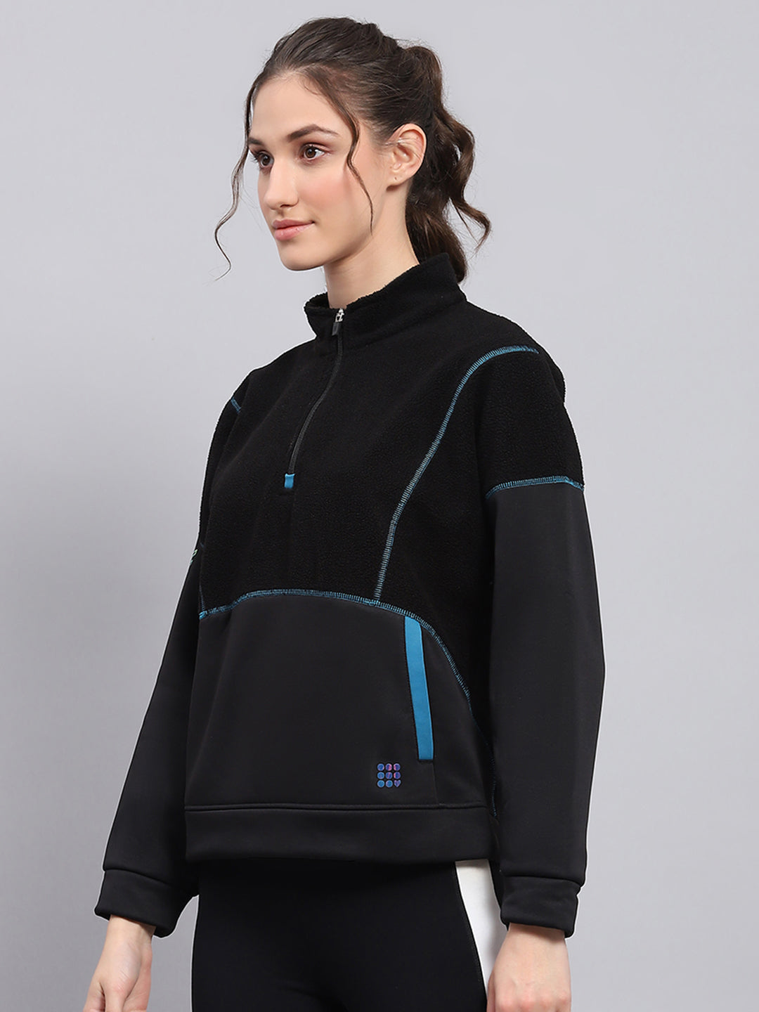 Rock.it Women Black Solid Mock Neck Full Sleeve Sweatshirt