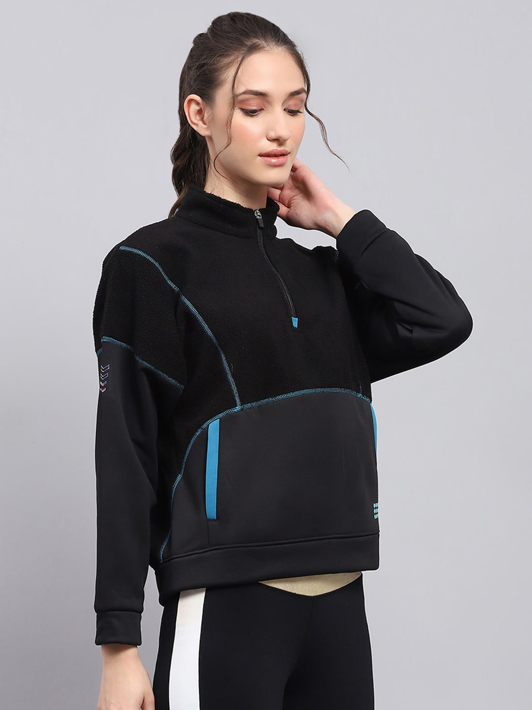 Rock.it Women Black Solid Mock Neck Full Sleeve Sweatshirt