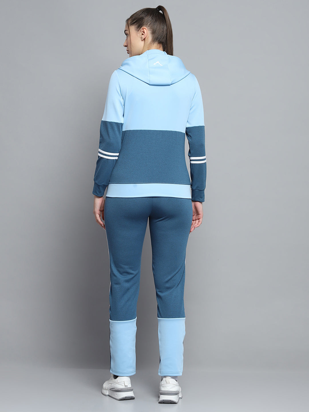 Rock.it Women Blue Solid Hooded Full Sleeve Tracksuit