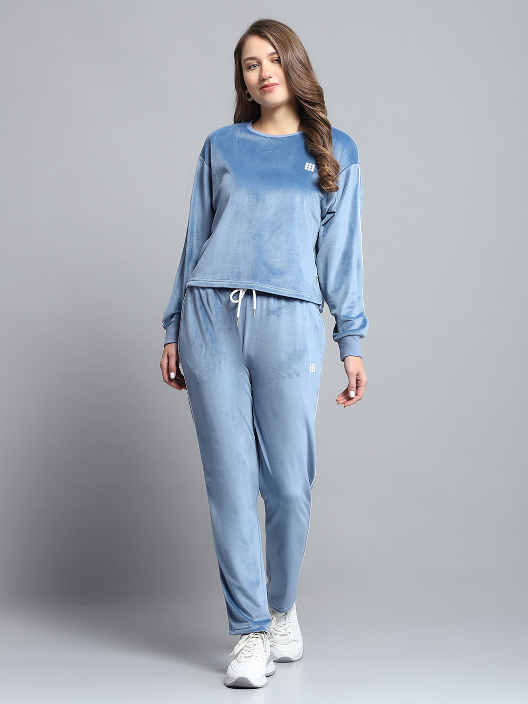 Rock.it Women Blue Solid Round Neck Full Sleeve Tracksuit